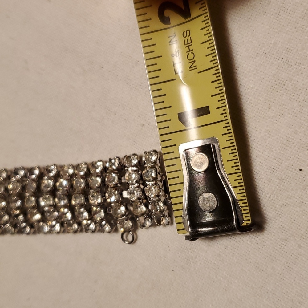 Weiss Rhinstone Bracelet - Picture 10 of 12